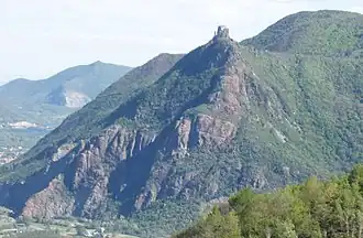 Vue du mont Pirchiriano depuis le :val Sessi (it).