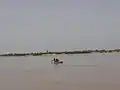 Pirogues vers le rivage en face de Zébé Marao Cameroun