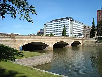 Pitkäsilta.
