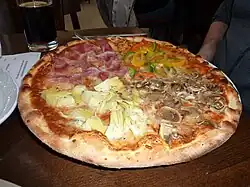 Pizza quatre saisons.