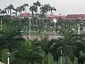 Place des Palmistes sous la pluie à Cayenne.