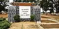 Place publique monuments aux morts à Aplahoué (Bénin).