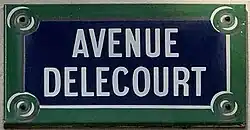 Voir la plaque.
