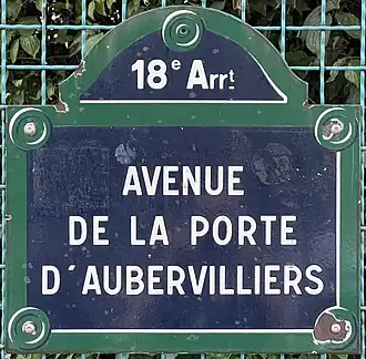 Voir la plaque.