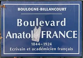 Voir la plaque.