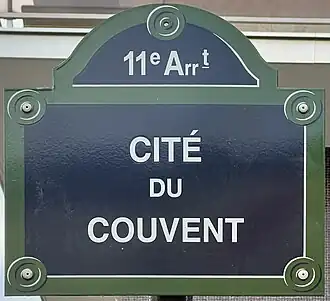Voir la plaque.