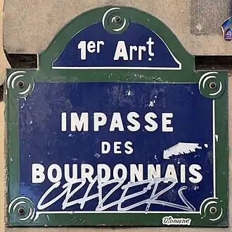 Voir la plaque.