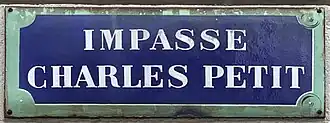 Voir la plaque.