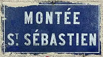 Voir la plaque.