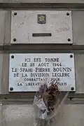 Pierre Bounin est mort au no&nbsp;62 pendant la Libération de Paris.