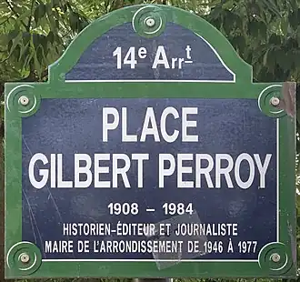 Voir la plaque.