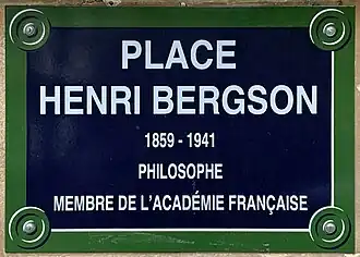 Voir la plaque.