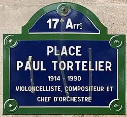 Voir la plaque.