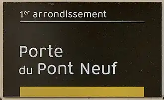 Voir la plaque.