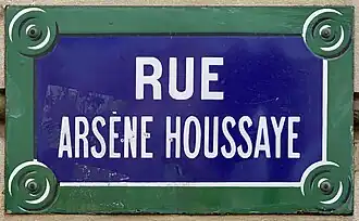 Voir la plaque.