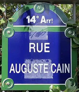 Voir la plaque.