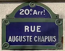 Voir la plaque.