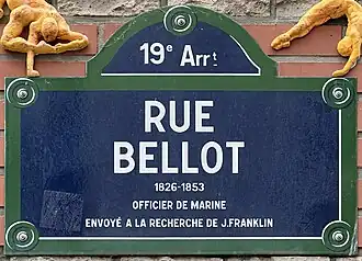 Voir la plaque.