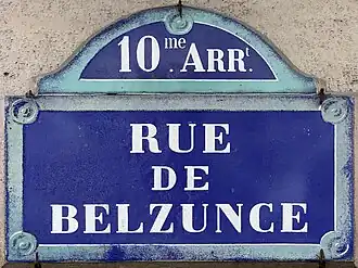 Voir la plaque.