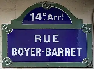 Voir la plaque.
