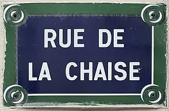 Voir la plaque.