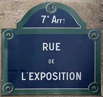 Voir la plaque.