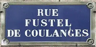 Voir la plaque.