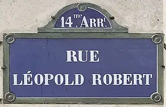 Voir la plaque.