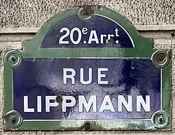 Voir la plaque.