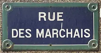 Voir la plaque.
