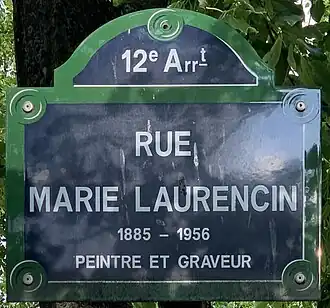 Voir la plaque.