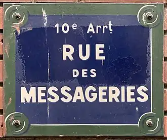 Voir la plaque.