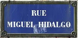 Voir la plaque.