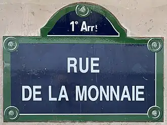 Voir la plaque.