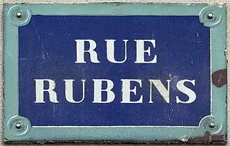 Voir la plaque.