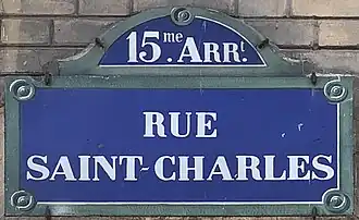 Voir la plaque.