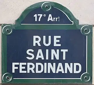 Voir la plaque.