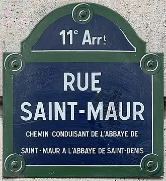 Voir la plaque.