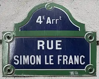 Voir la plaque.