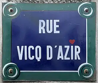 Voir la plaque.
