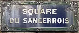 Voir la plaque.