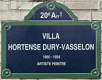 Voir la plaque.