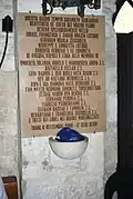 Plaque honorant les refondateurs de la synagogue de Trani