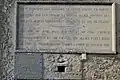 Les plaques commémoratives concernant les cloches de l'église le 6 juin 1944.