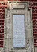 Plaque.