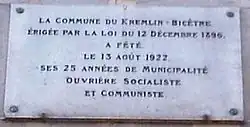 Plaque commémorative sur la mairie