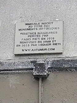 Plaque sur le mur de la rue Quincampoix, Paris