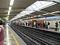 Les quais de la ligne 4.