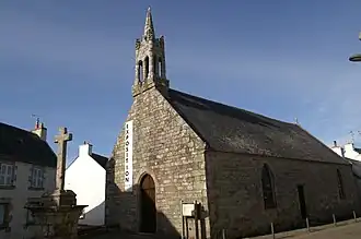 Chapelle Sainte-Anne de Ploemeur et son calvaire