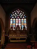 Plougasnou : église paroissiale Saint-Pierre, intérieur, le chœur et la maîtresse-vitre
